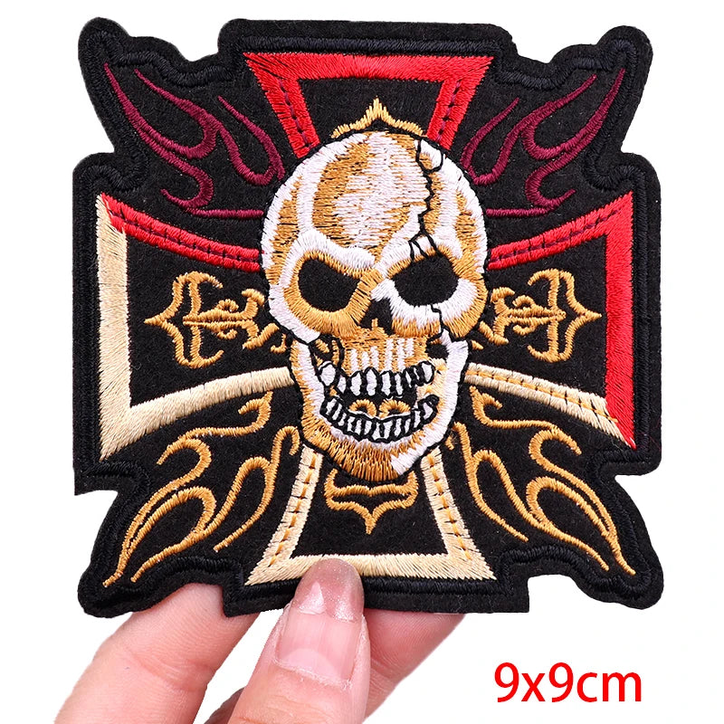 Patch Bordado Termocolante para Roupas - Estilo Hippie/Punk para Motociclistas e Bikers